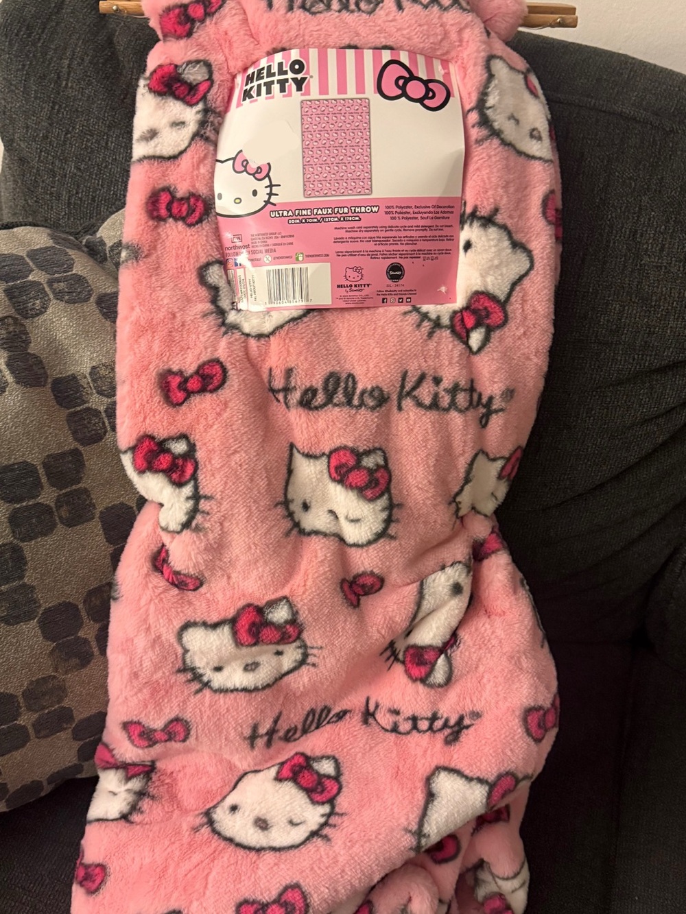 Hello Kitty Pink Plush Throw Blanket with Character Pattern